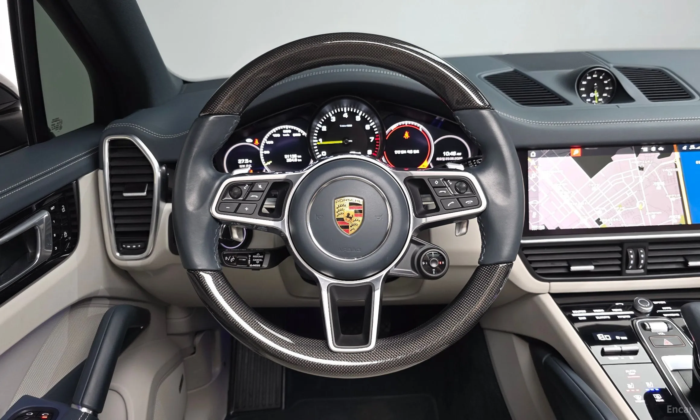 Porsche Cayenne (PO536) превью 12