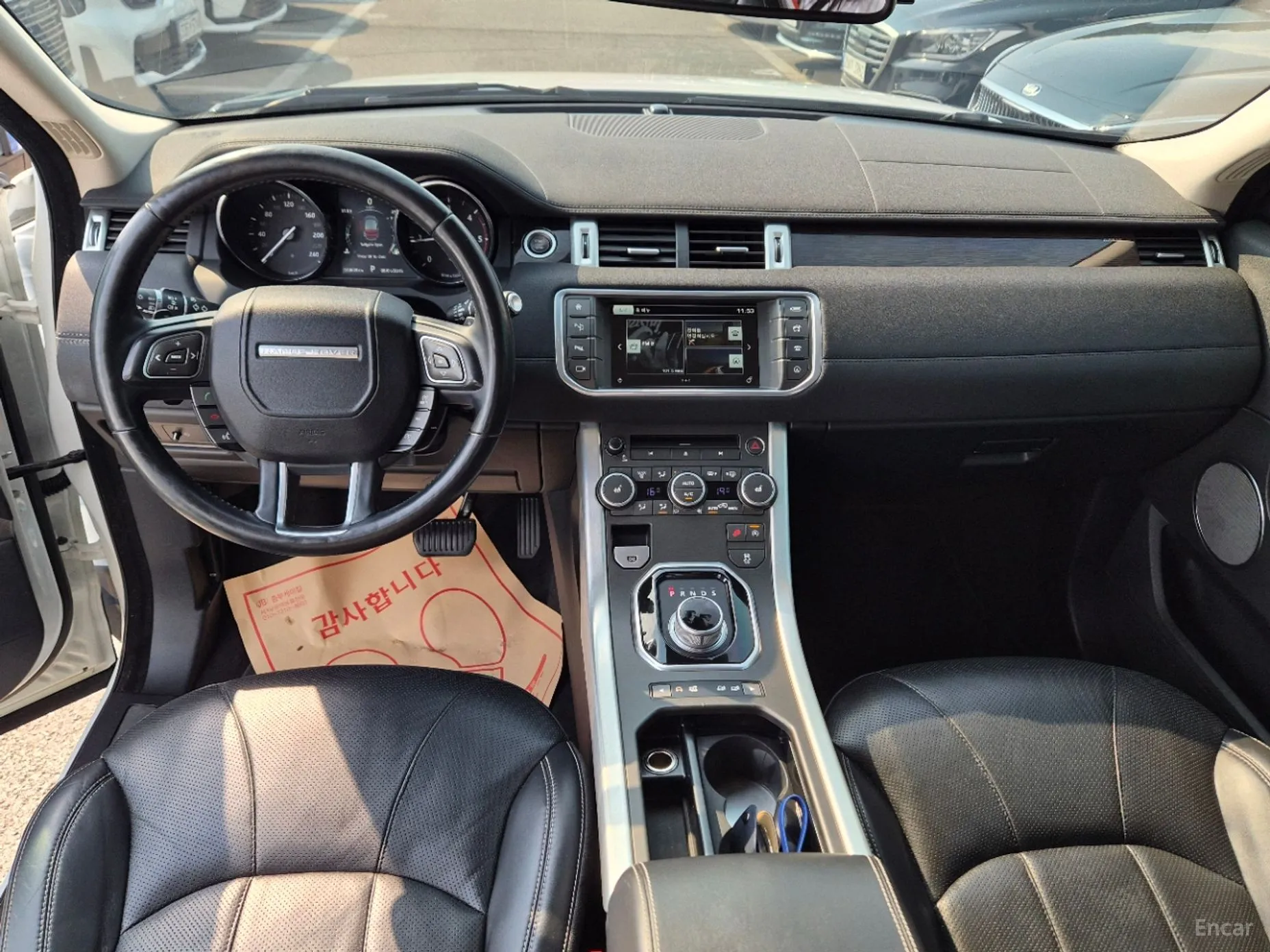 Land Rover Range Rover Evoque превью 18