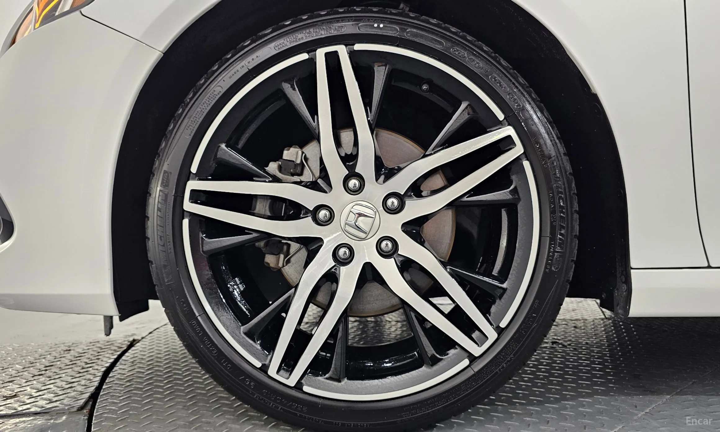Honda Accord 10th Generation превью 5