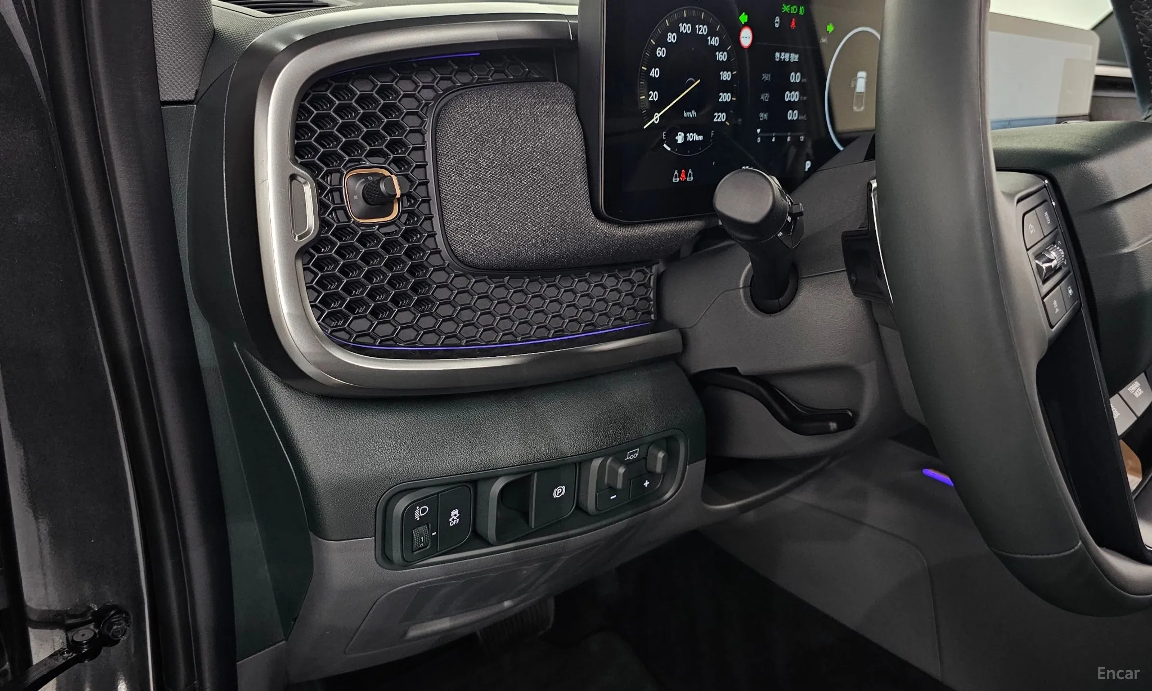 Kia Tasman превью 18