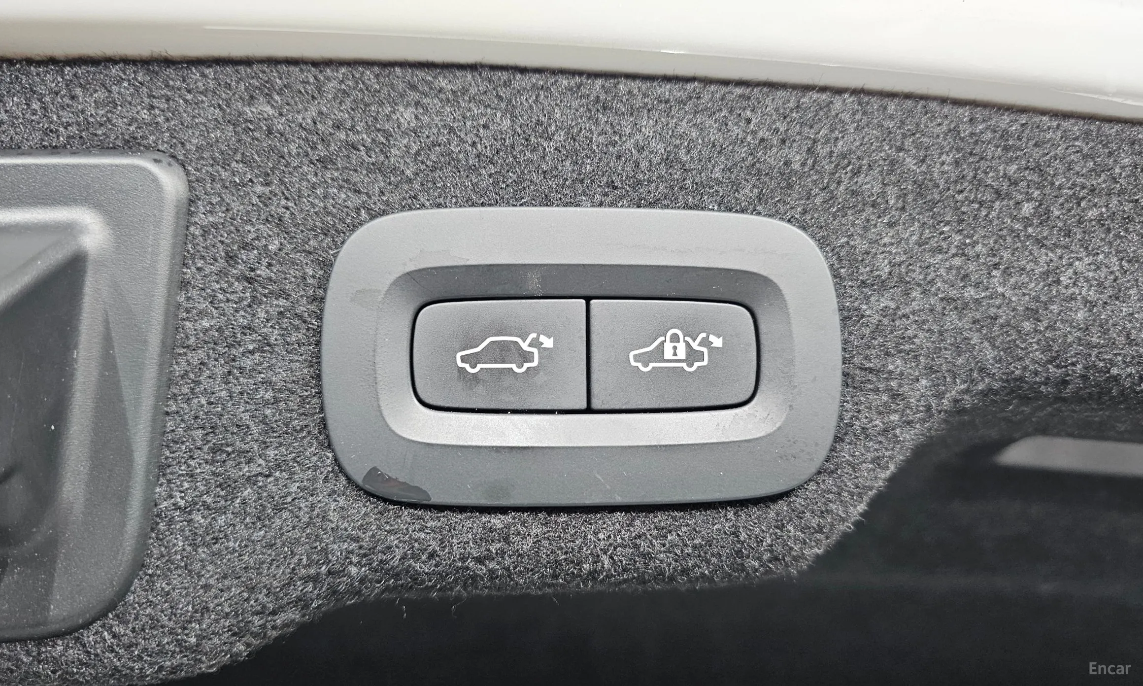 Volvo S90 превью 17