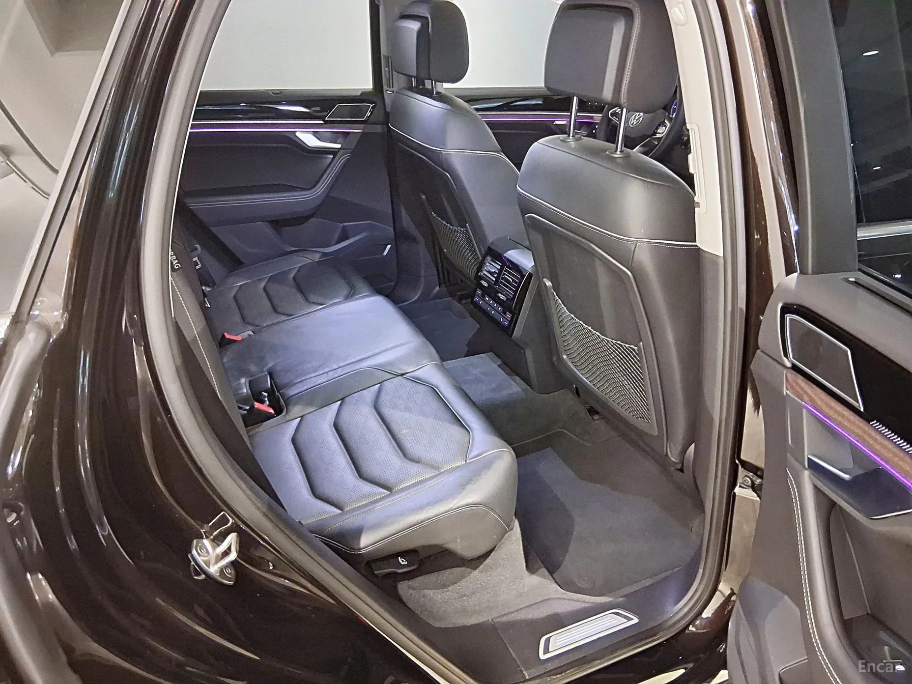 Volkswagen Touareg 3rd Generation превью 11