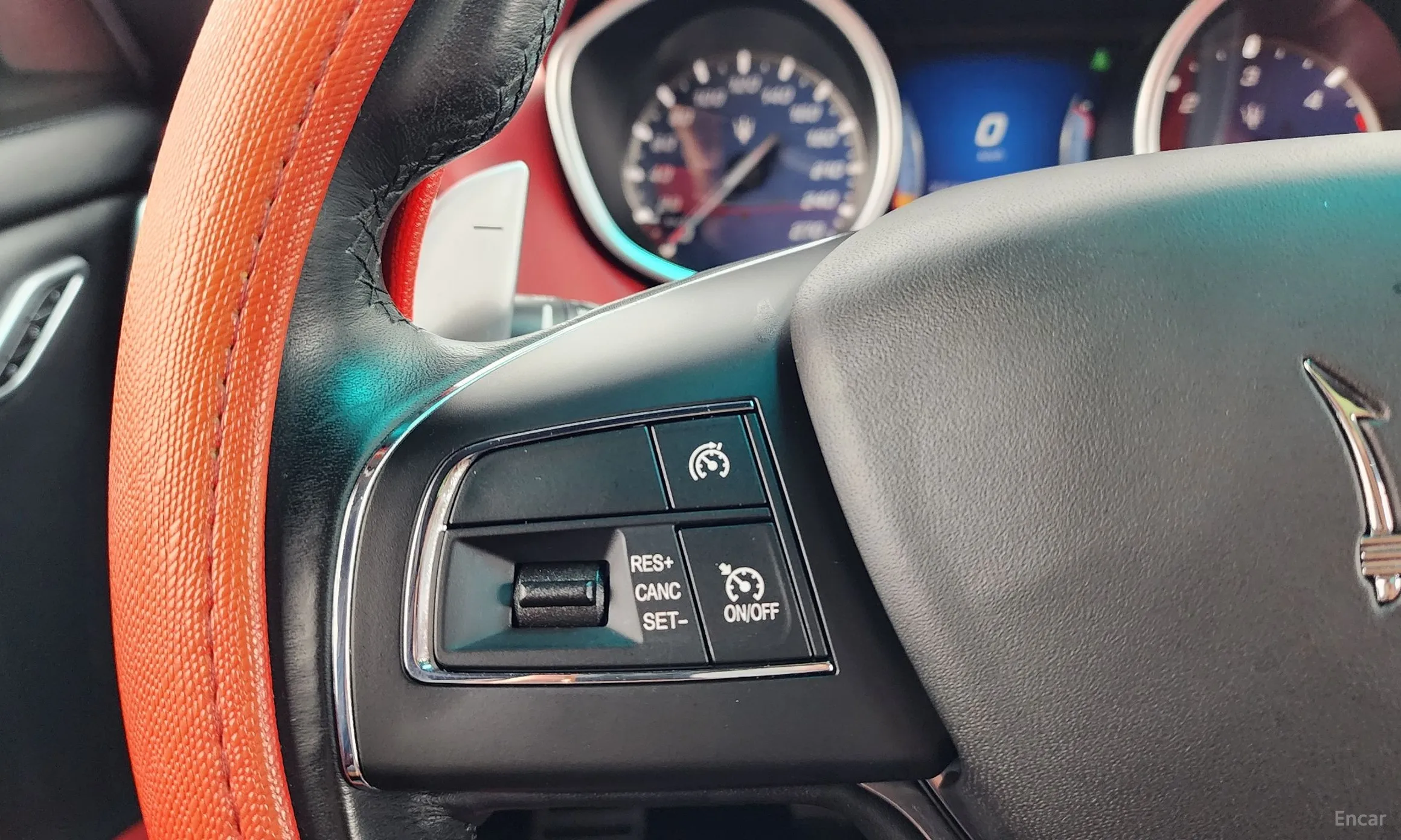 Maserati Ghibli превью 17