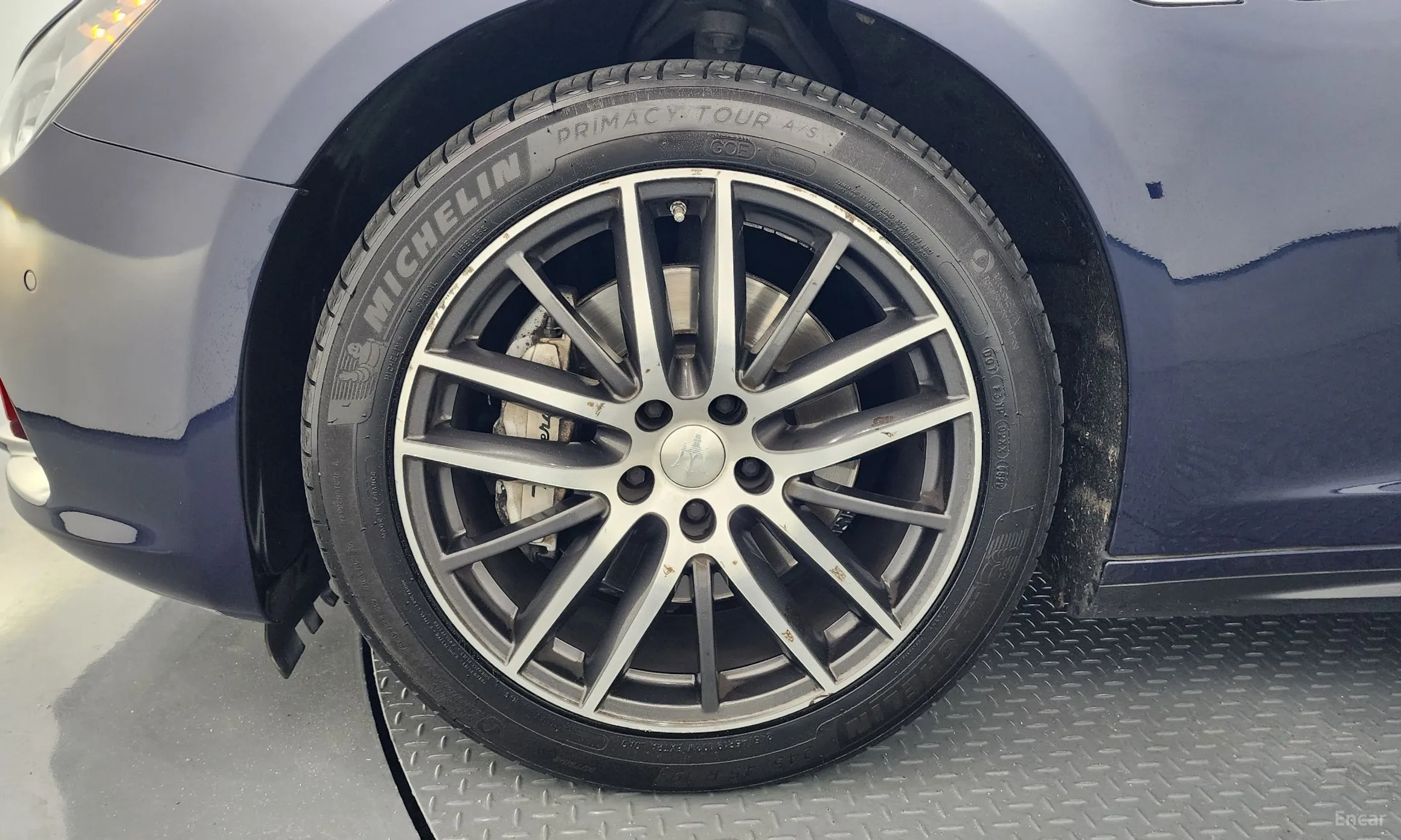Maserati Ghibli превью 5