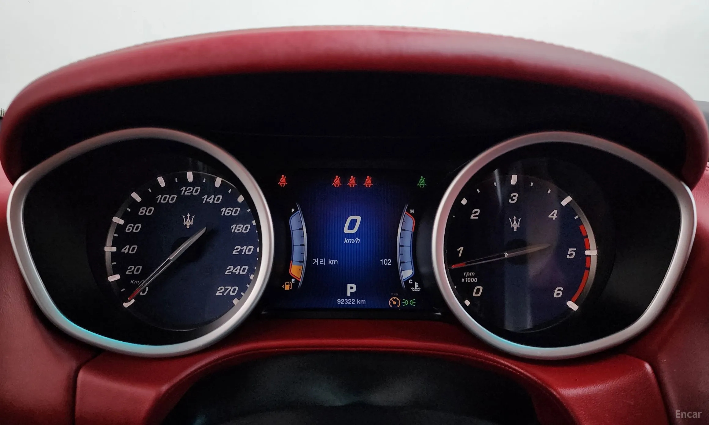 Maserati Ghibli превью 8