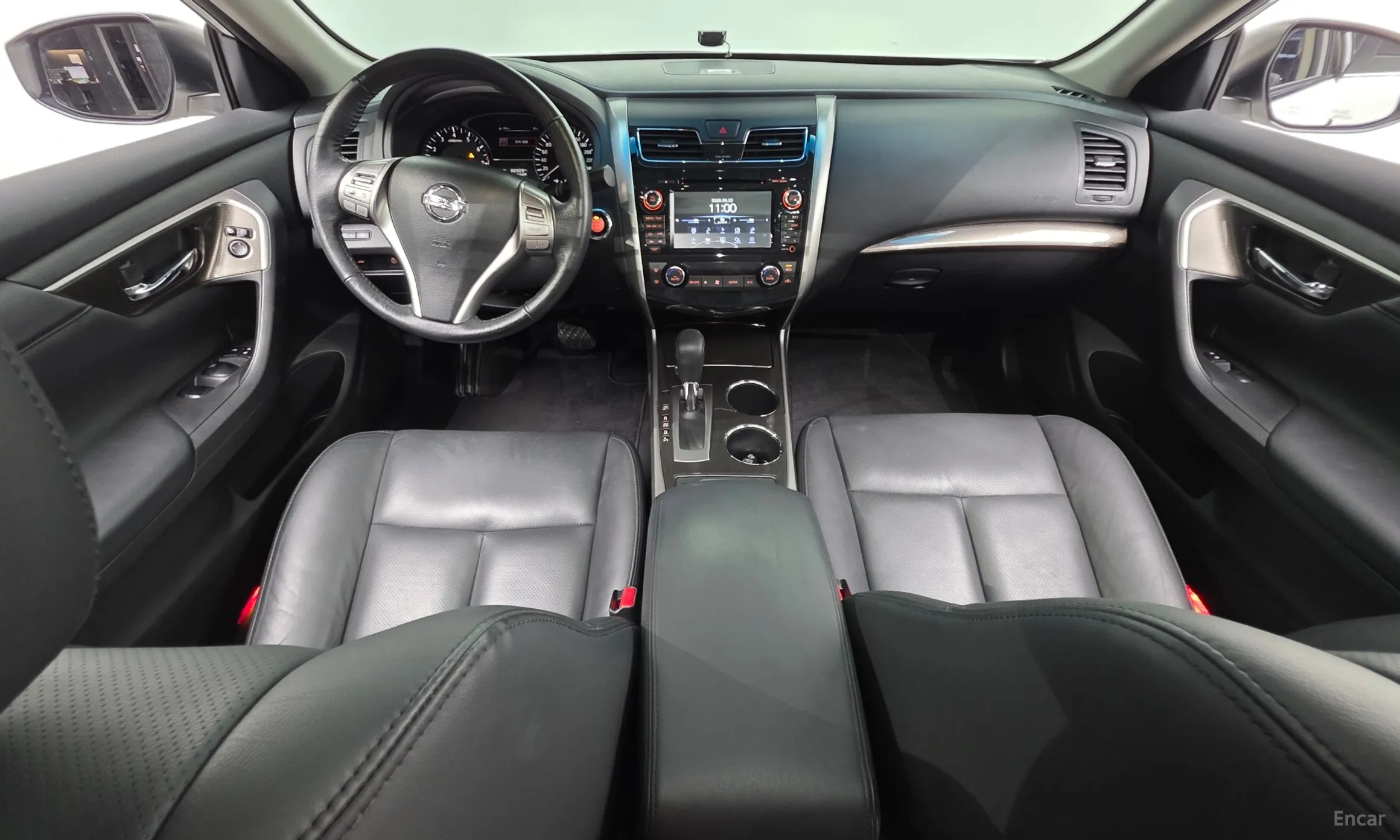 Nissan Altima превью 7