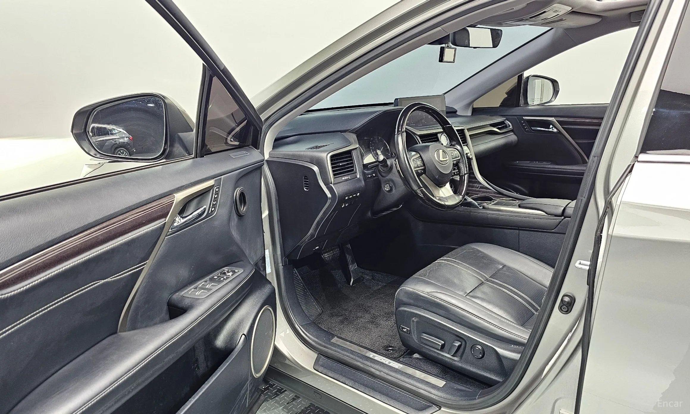 Lexus RX450h Gen 4 превью 10