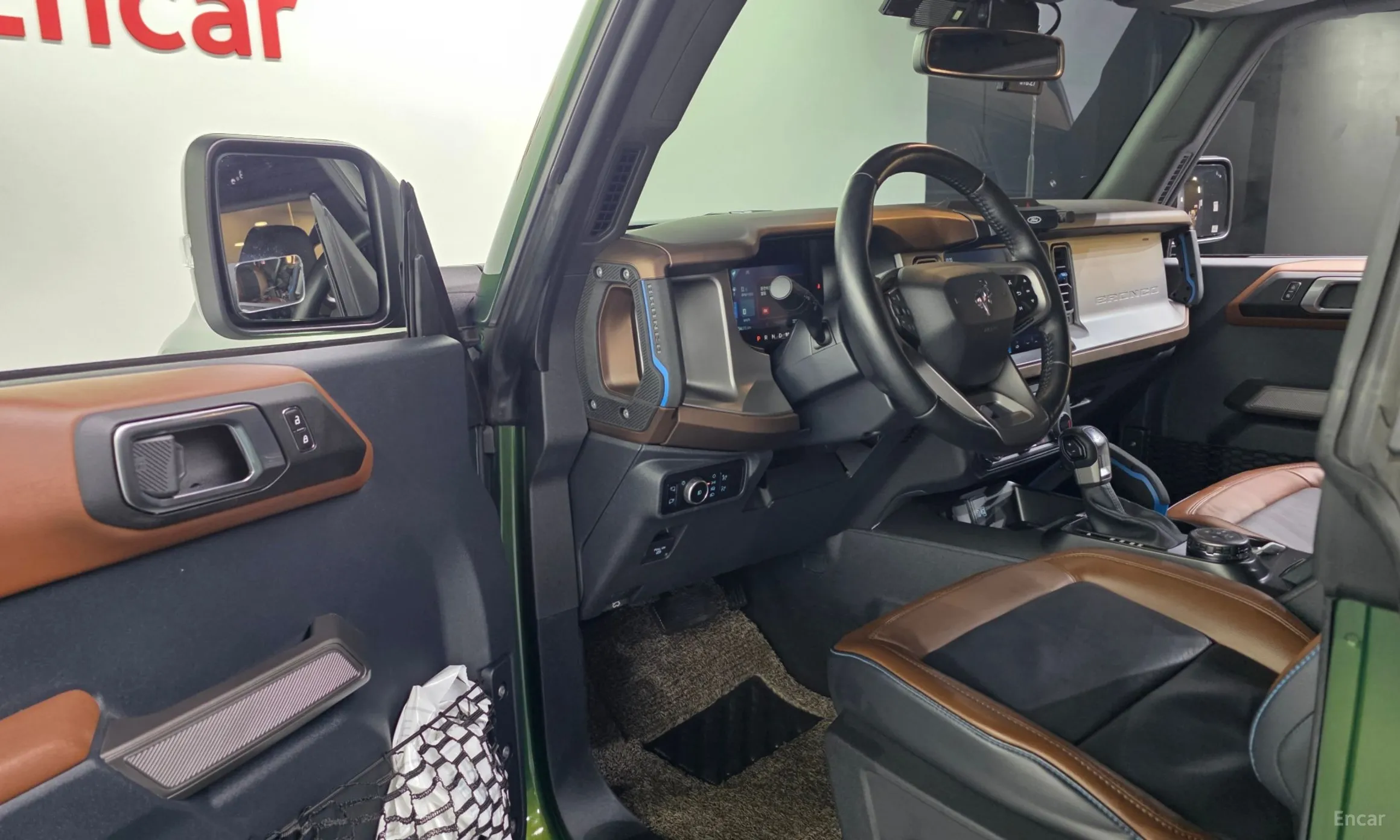 Ford Bronco 6th Generation превью 10