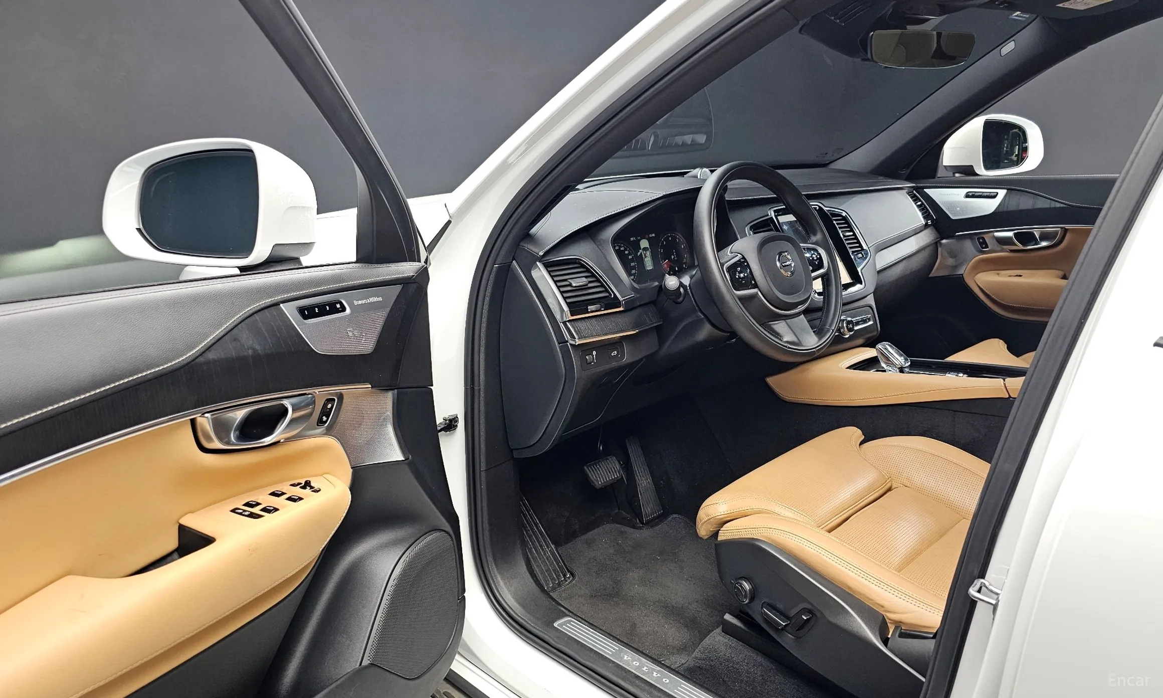 Volvo XC90 Gen 2 превью 10