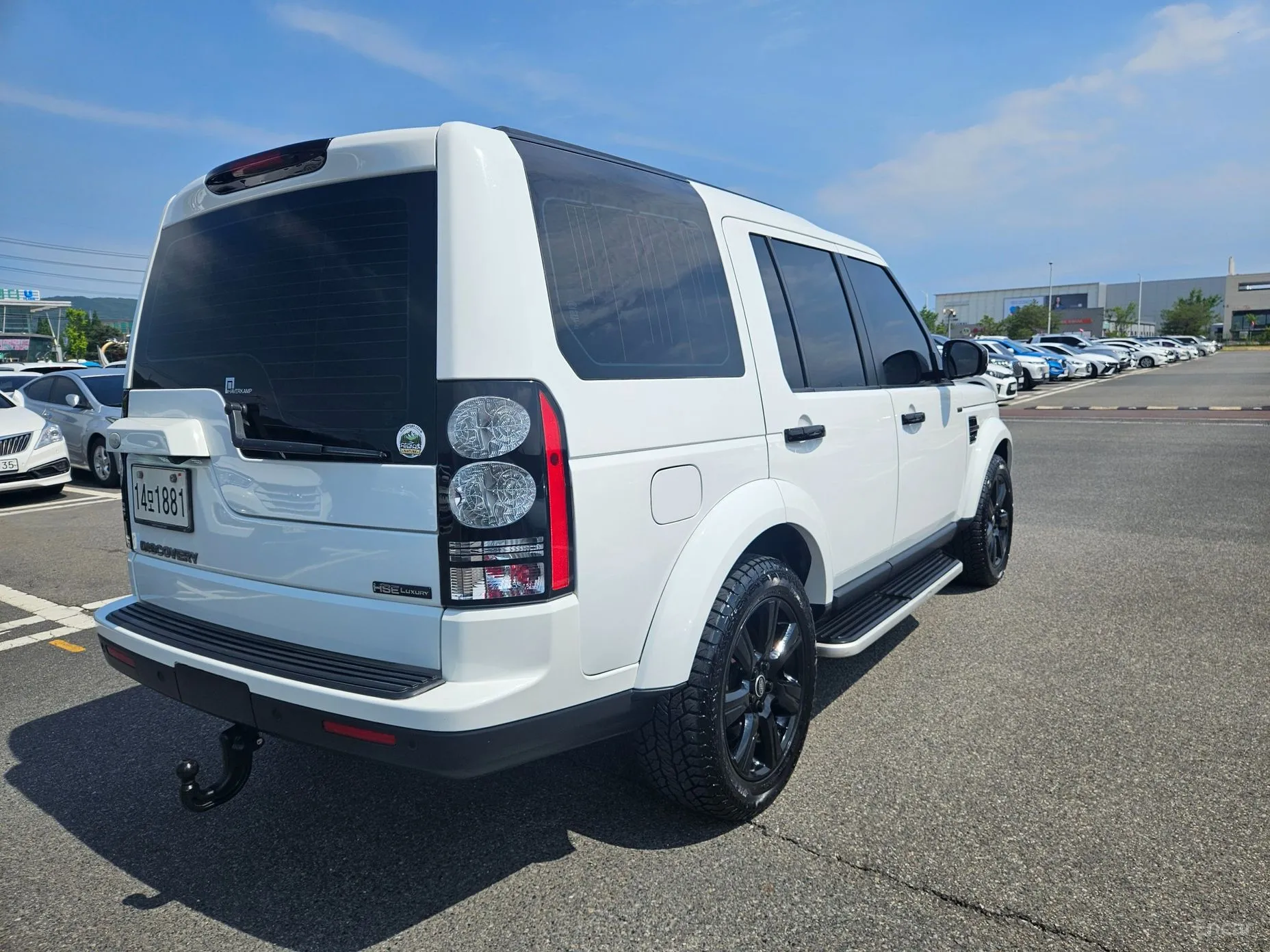 Land Rover Discovery 4