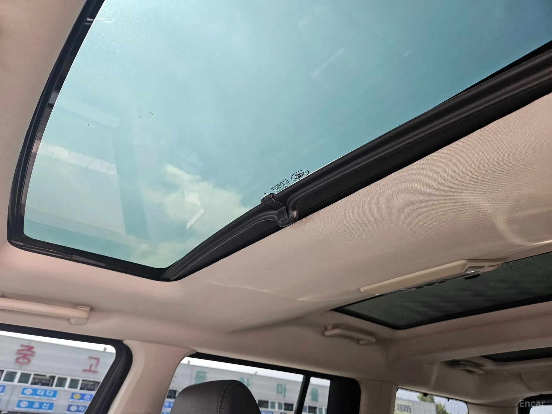 Land Rover Discovery 4 превью 17
