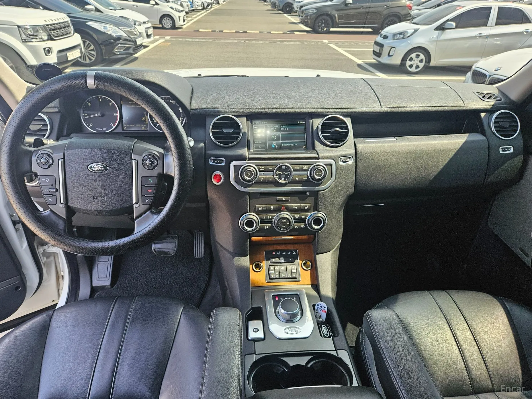 Land Rover Discovery 4 превью 7