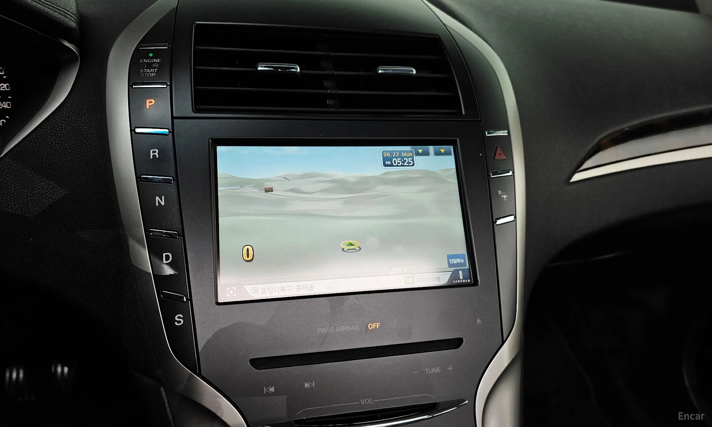 Lincoln New MKZ превью 12