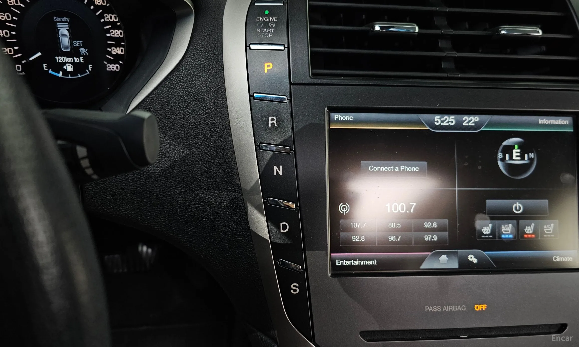 Lincoln New MKZ превью 9