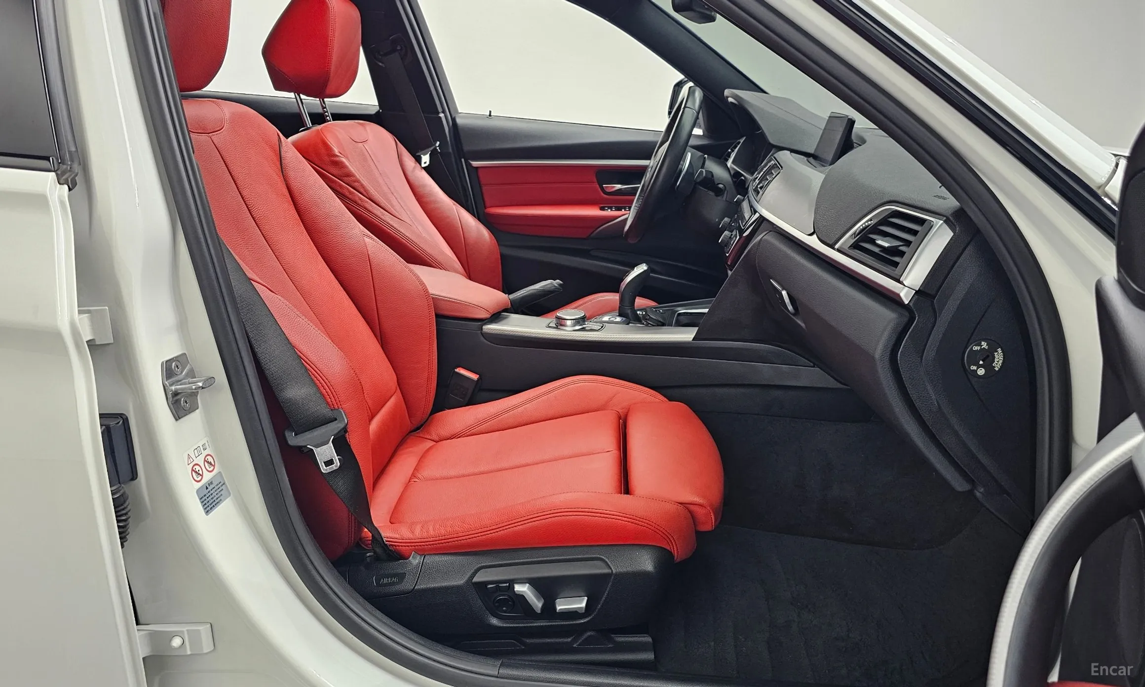 BMW 3 Series (F30) превью 11