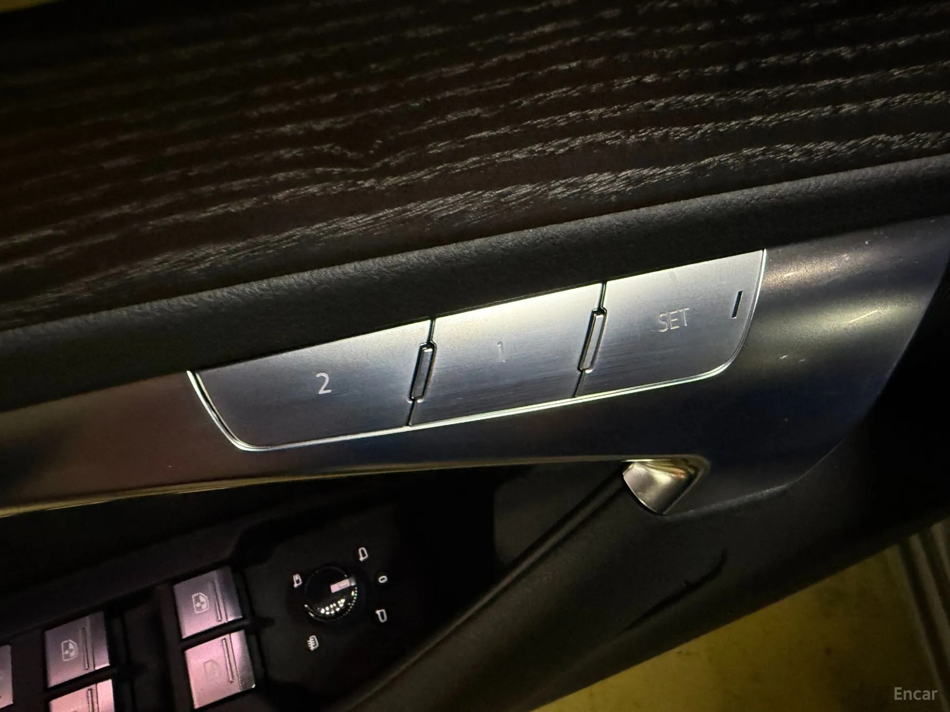Audi A6 (C8) превью 11