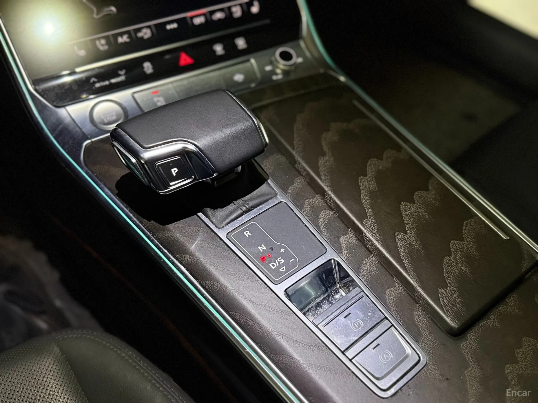 Audi A6 (C8) превью 16