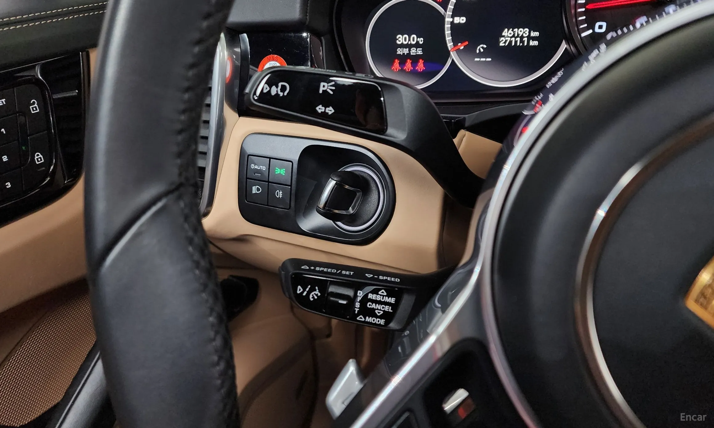 Porsche Cayenne (PO536) превью 16