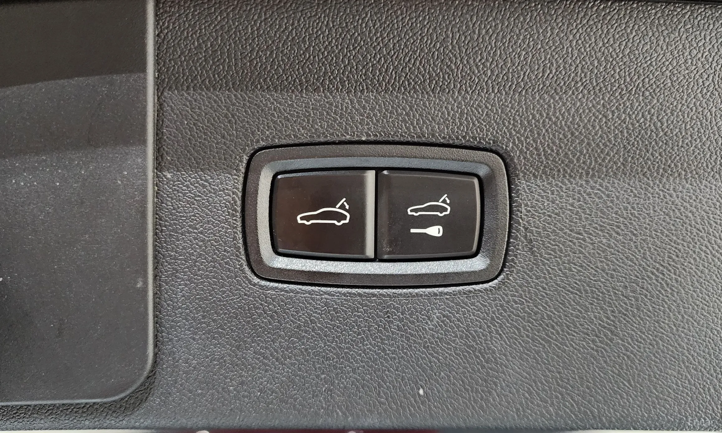 Porsche Cayenne (PO536) превью 18