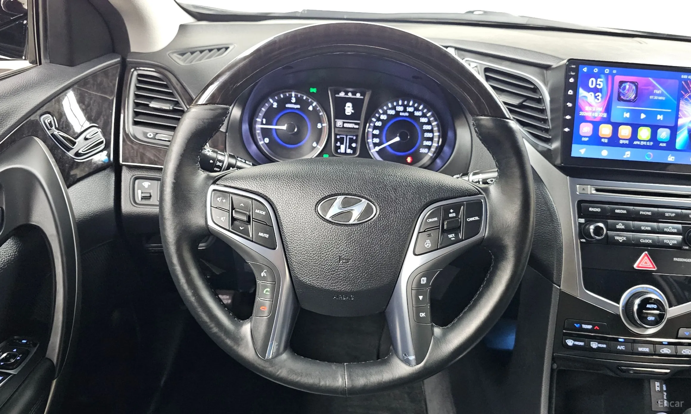 Hyundai Grandeur HG превью 13