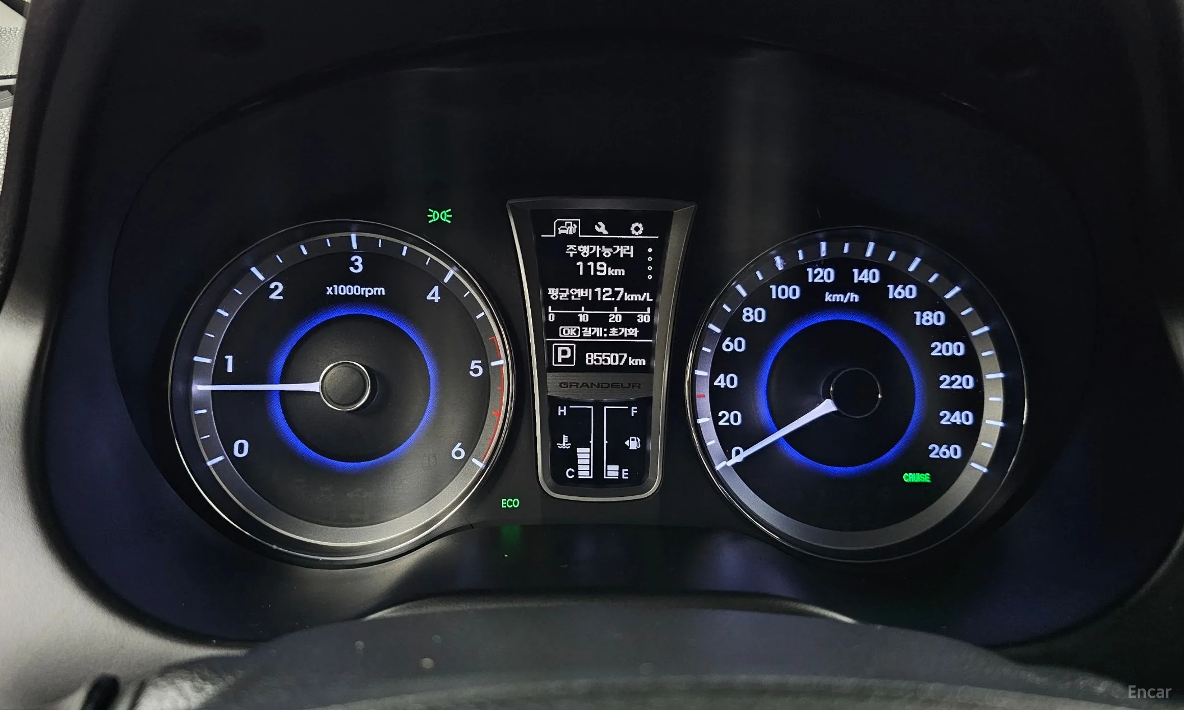 Hyundai Grandeur HG превью 8