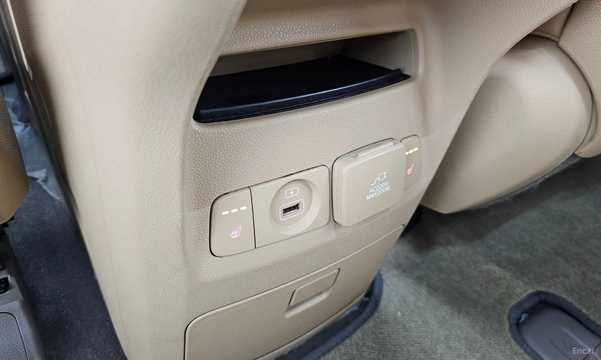Kia Carnival превью 17