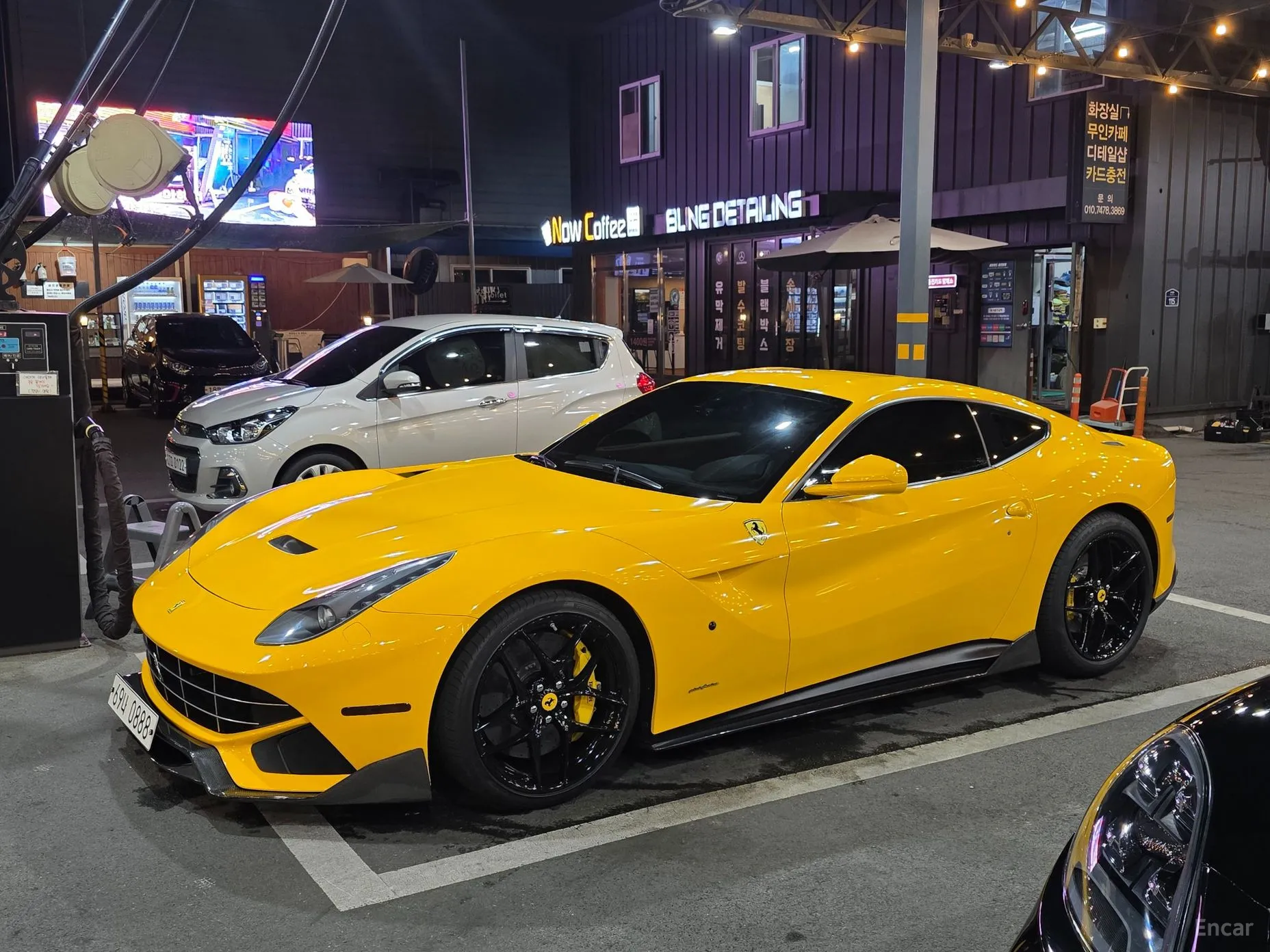 Ferrari F12 Berlinetta превью 3