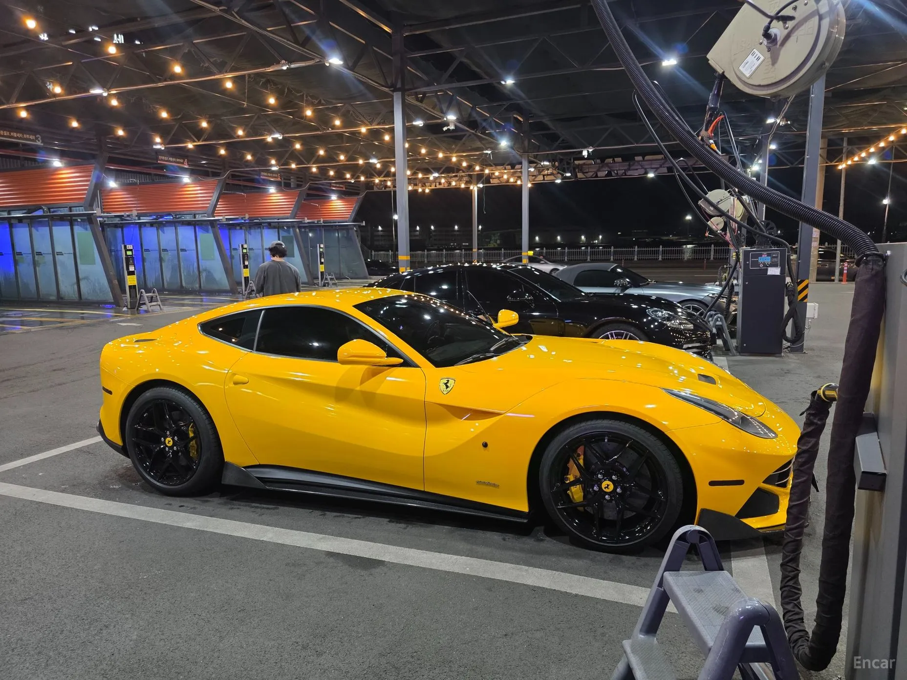 Ferrari F12 Berlinetta превью 4