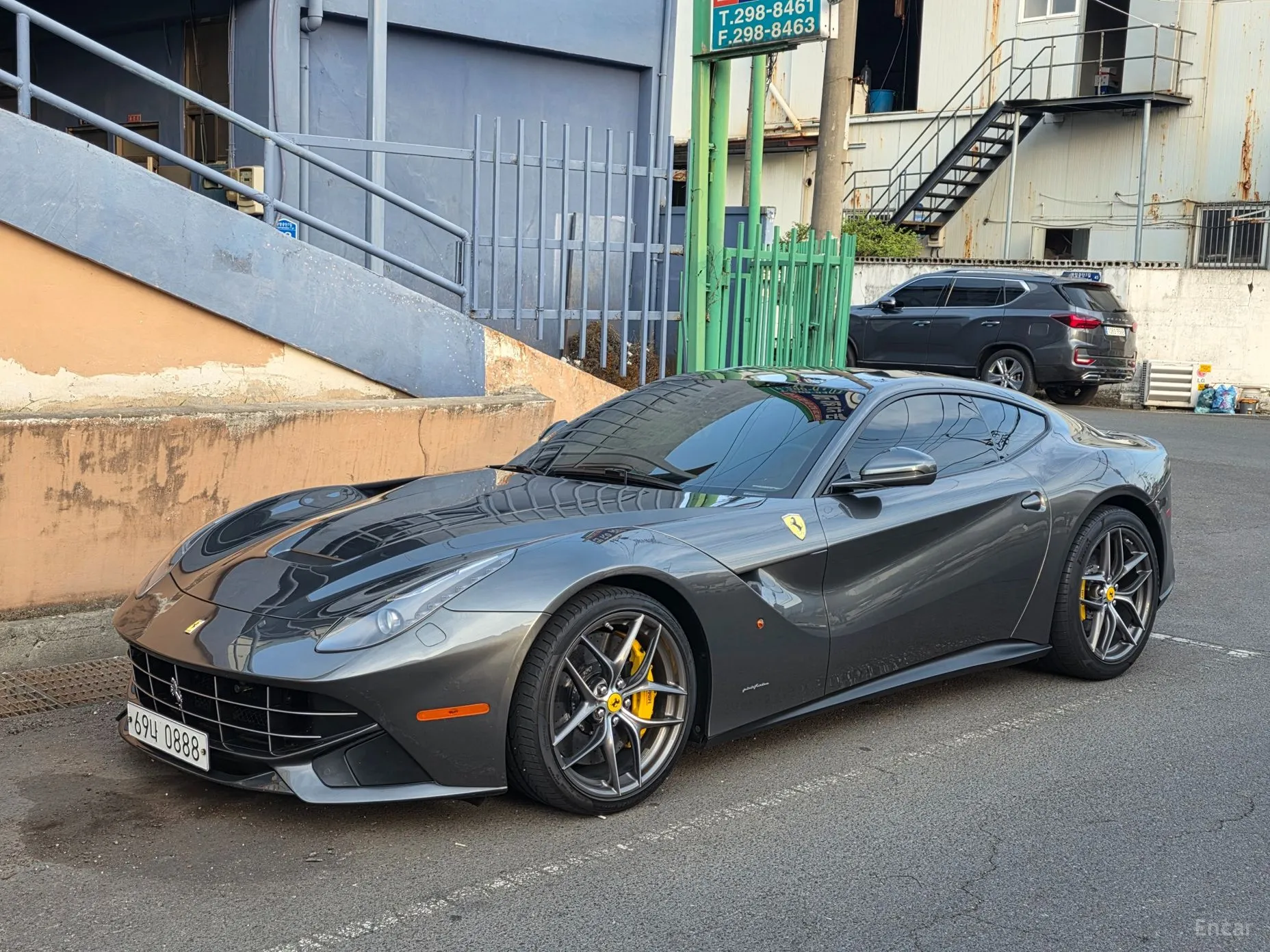 Ferrari F12 Berlinetta превью 8