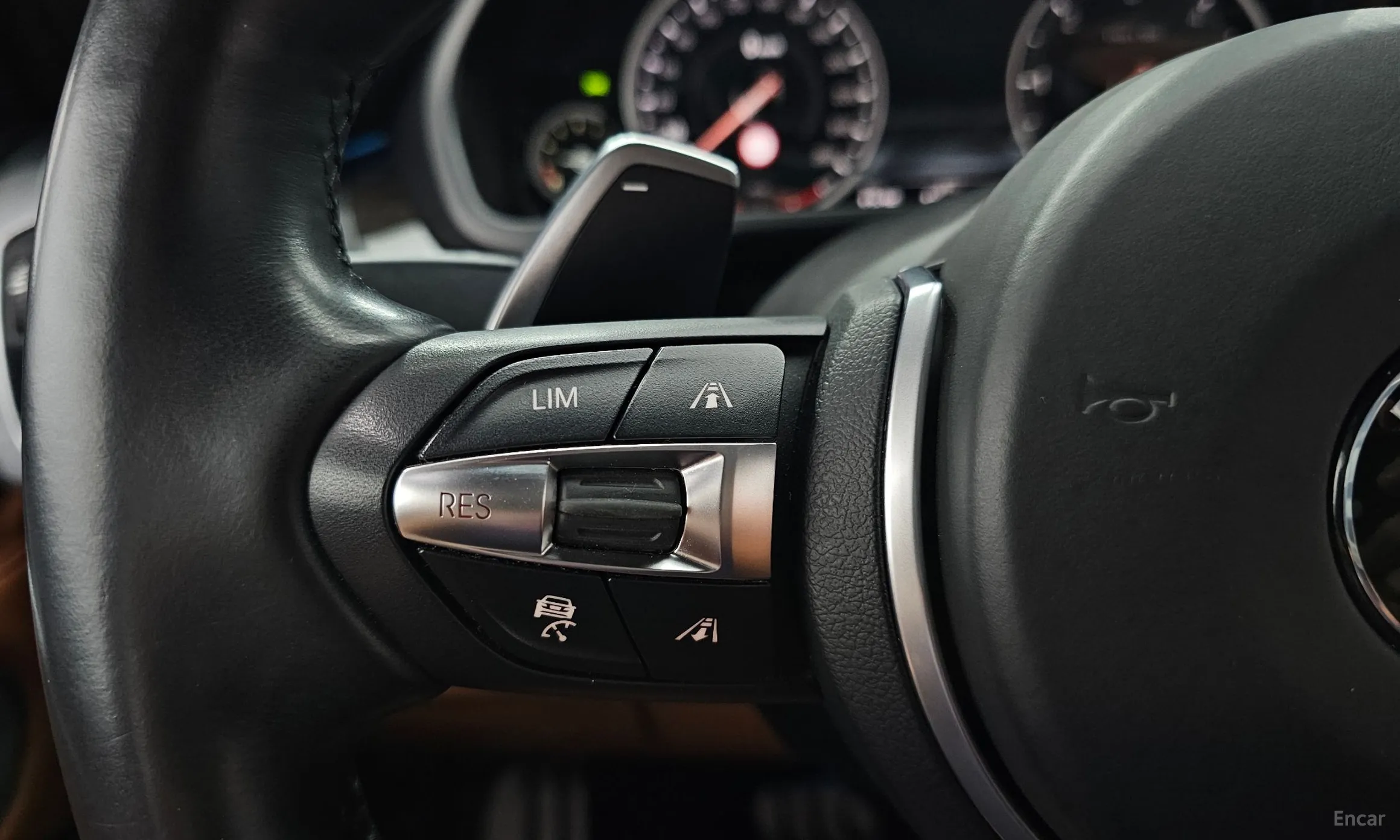 BMW X6 (F16) превью 18