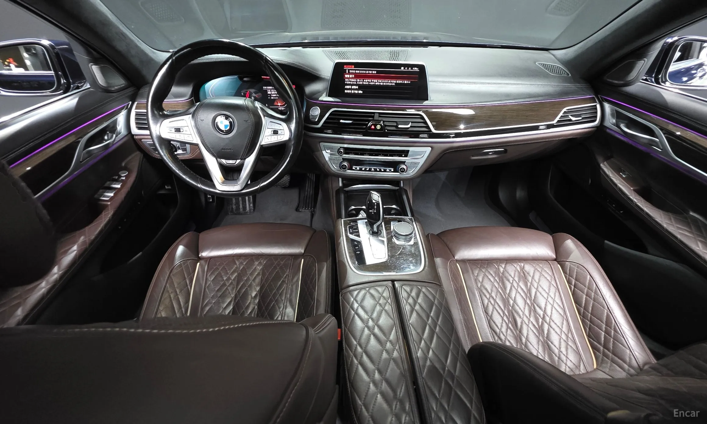 BMW 7 Series (G11) превью 7