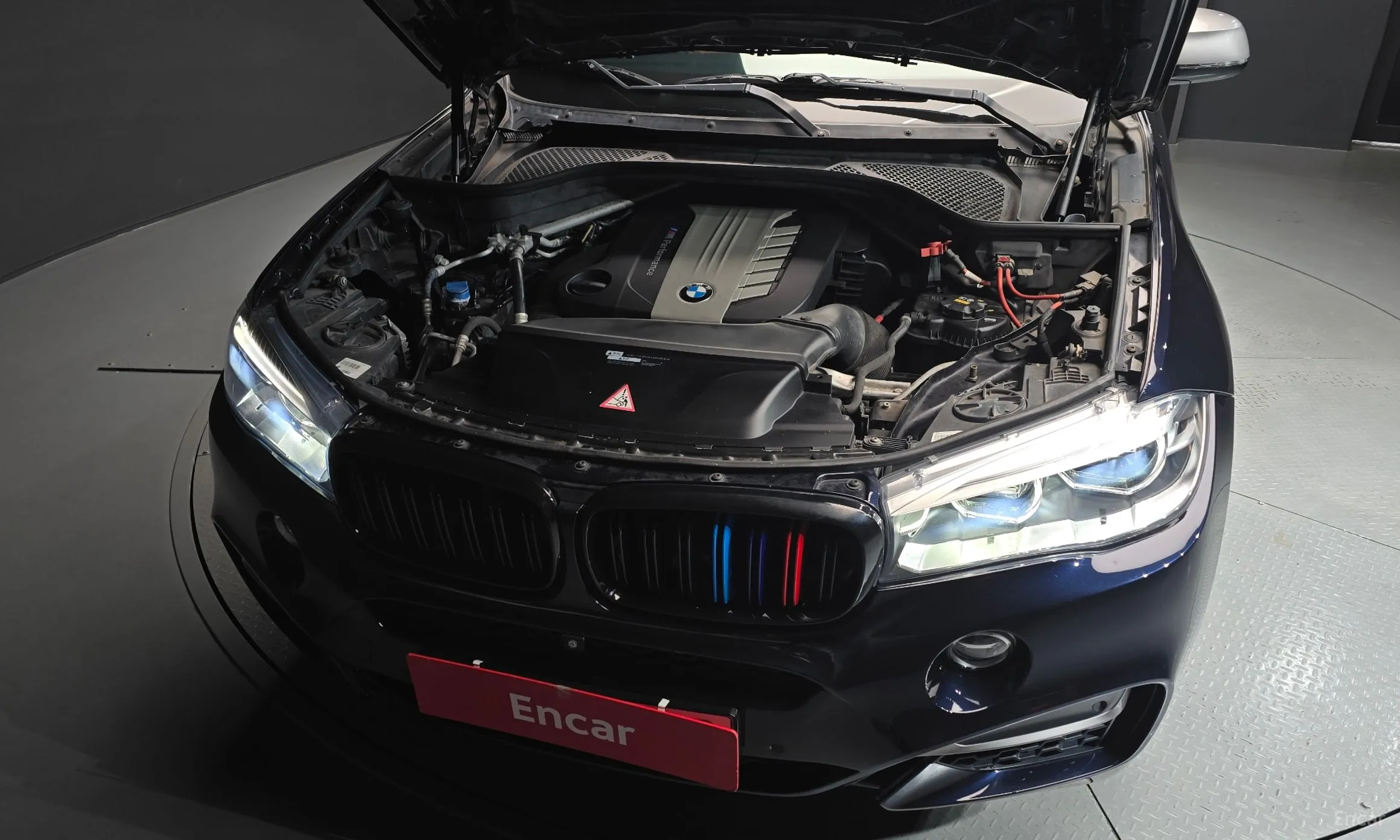 BMW X6 (F16) превью 6