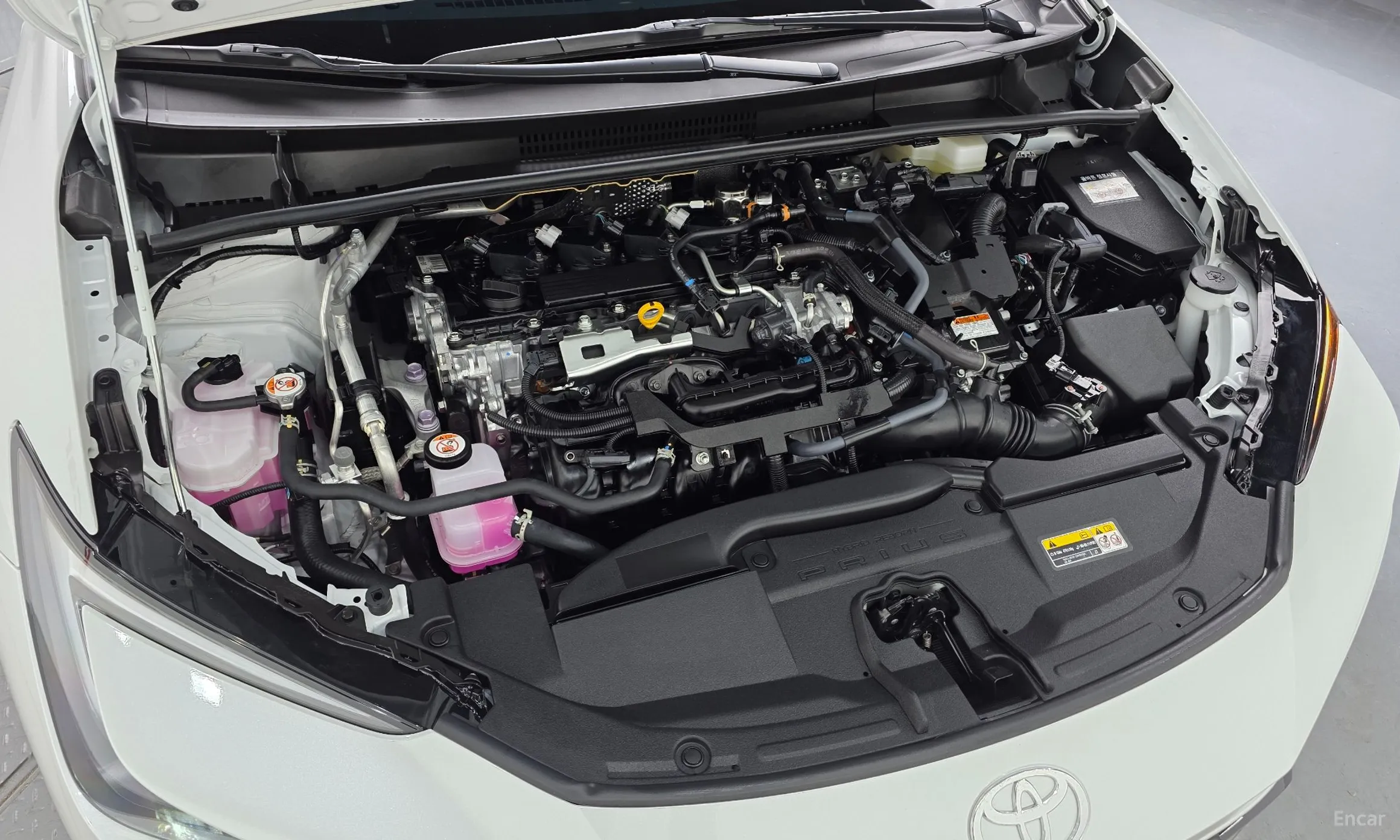Toyota Prius 5th Generation превью 6