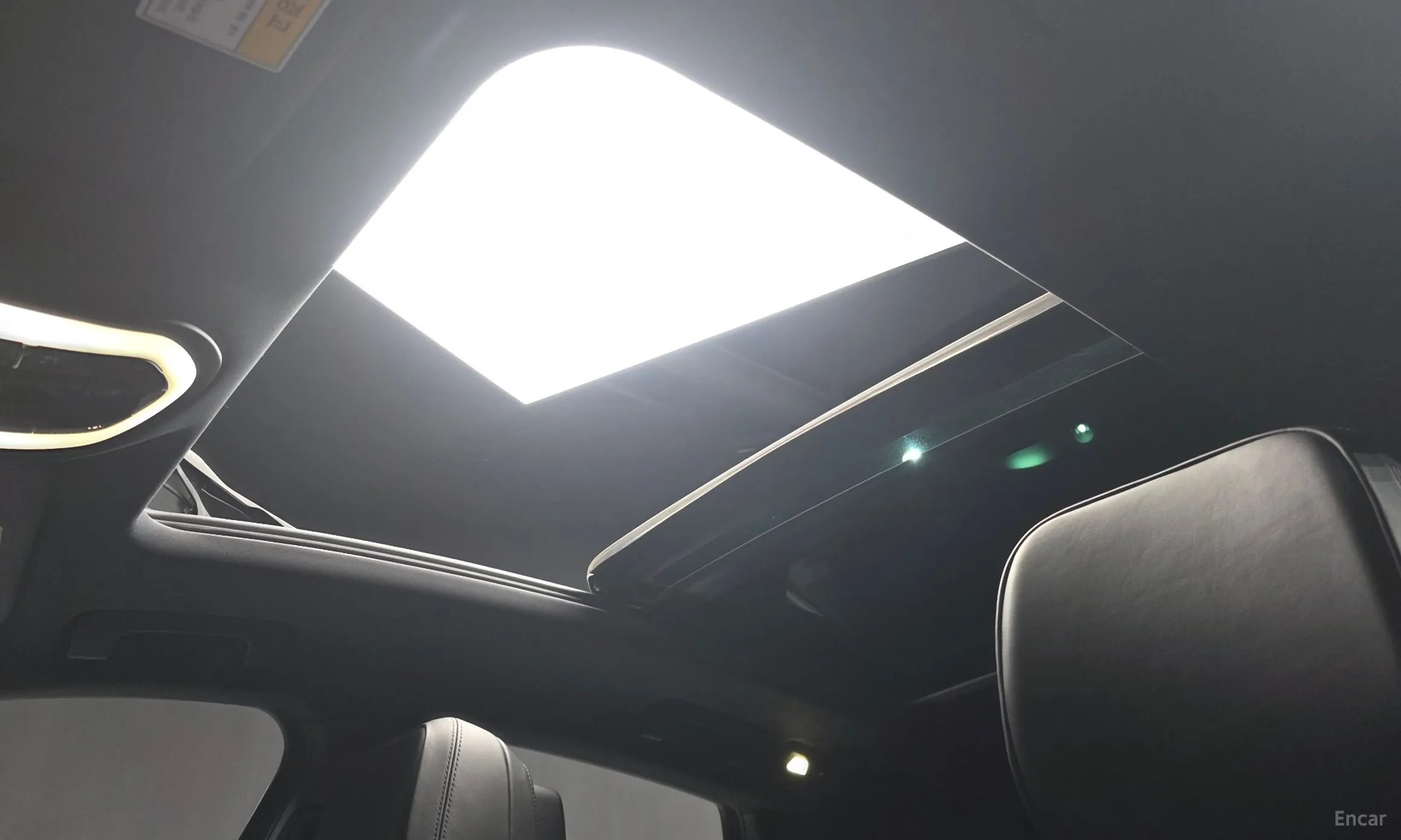 Porsche Macan превью 19