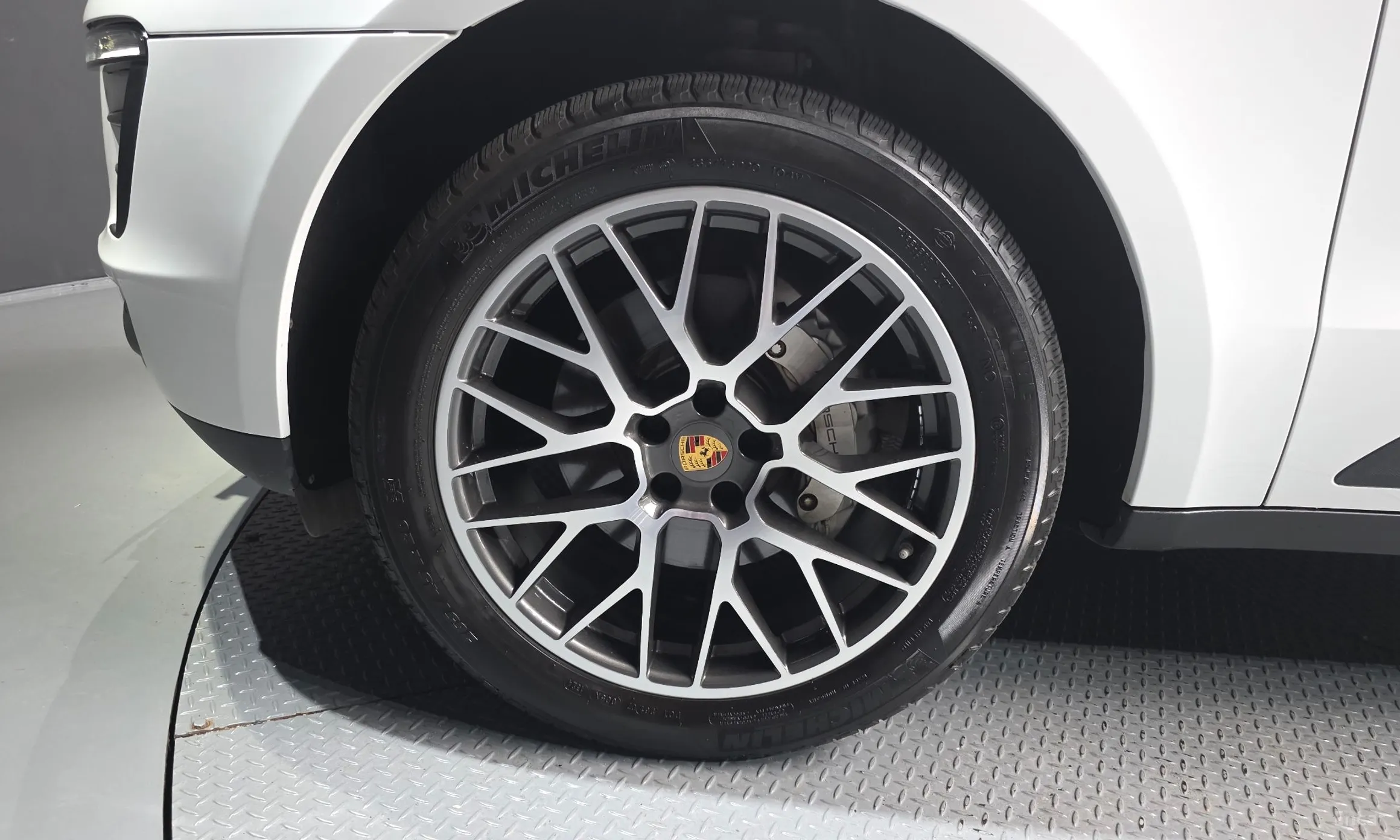 Porsche Macan превью 5