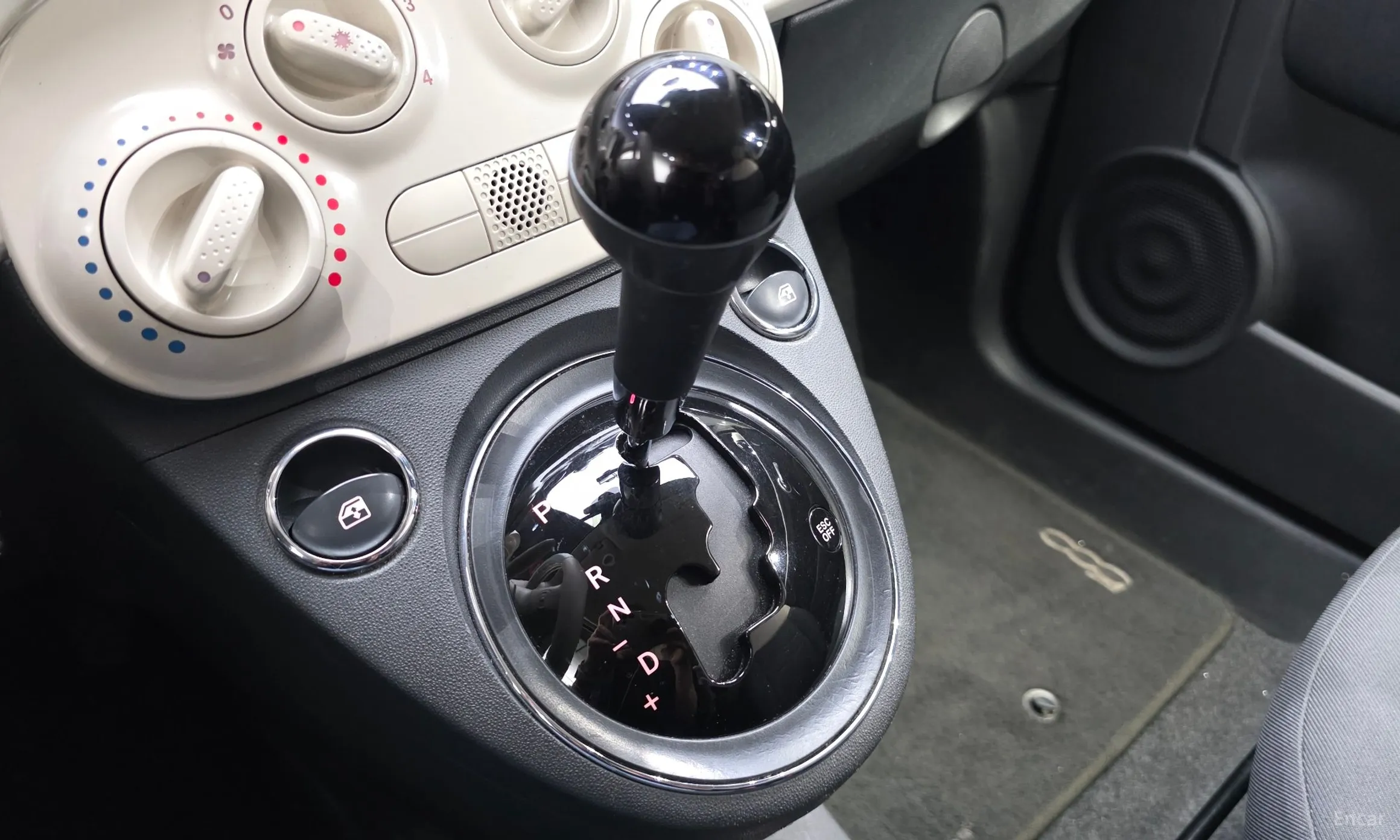 Fiat 500 превью 9