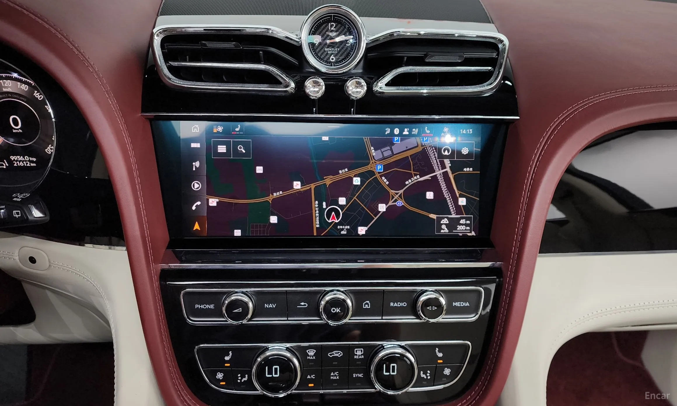 Bentley Bentayga превью 12