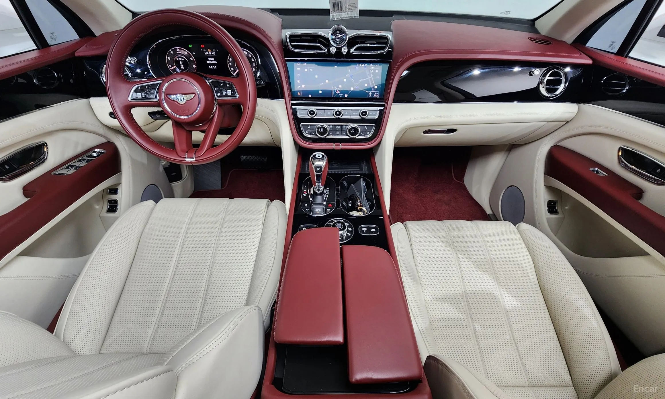Bentley Bentayga превью 7