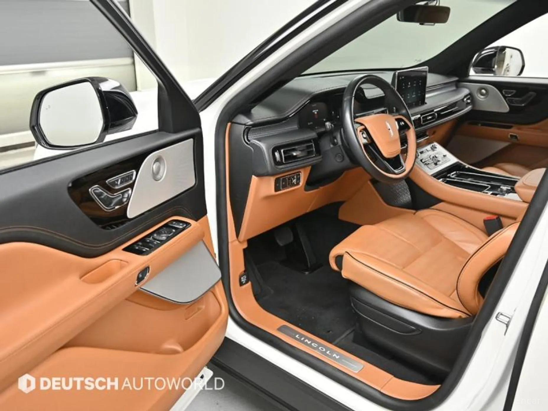 Lincoln Aviator 2nd Generation превью 11
