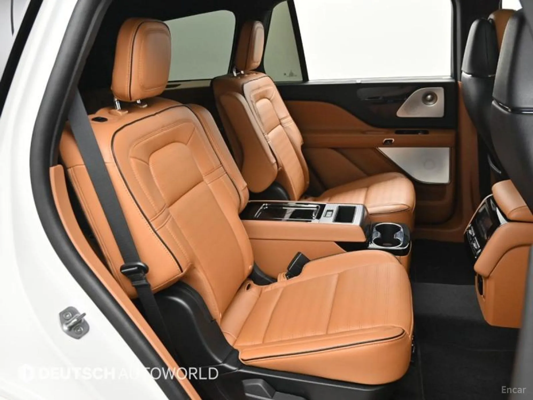Lincoln Aviator 2nd Generation превью 12