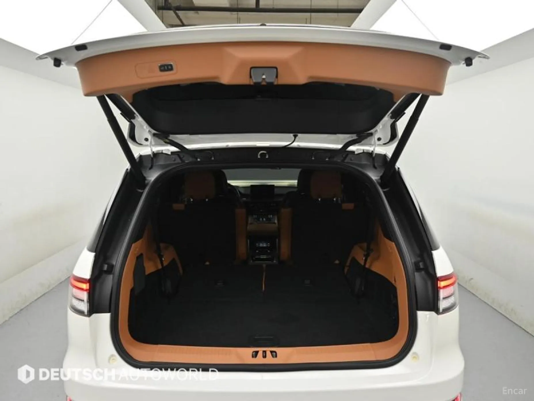 Lincoln Aviator 2nd Generation превью 19