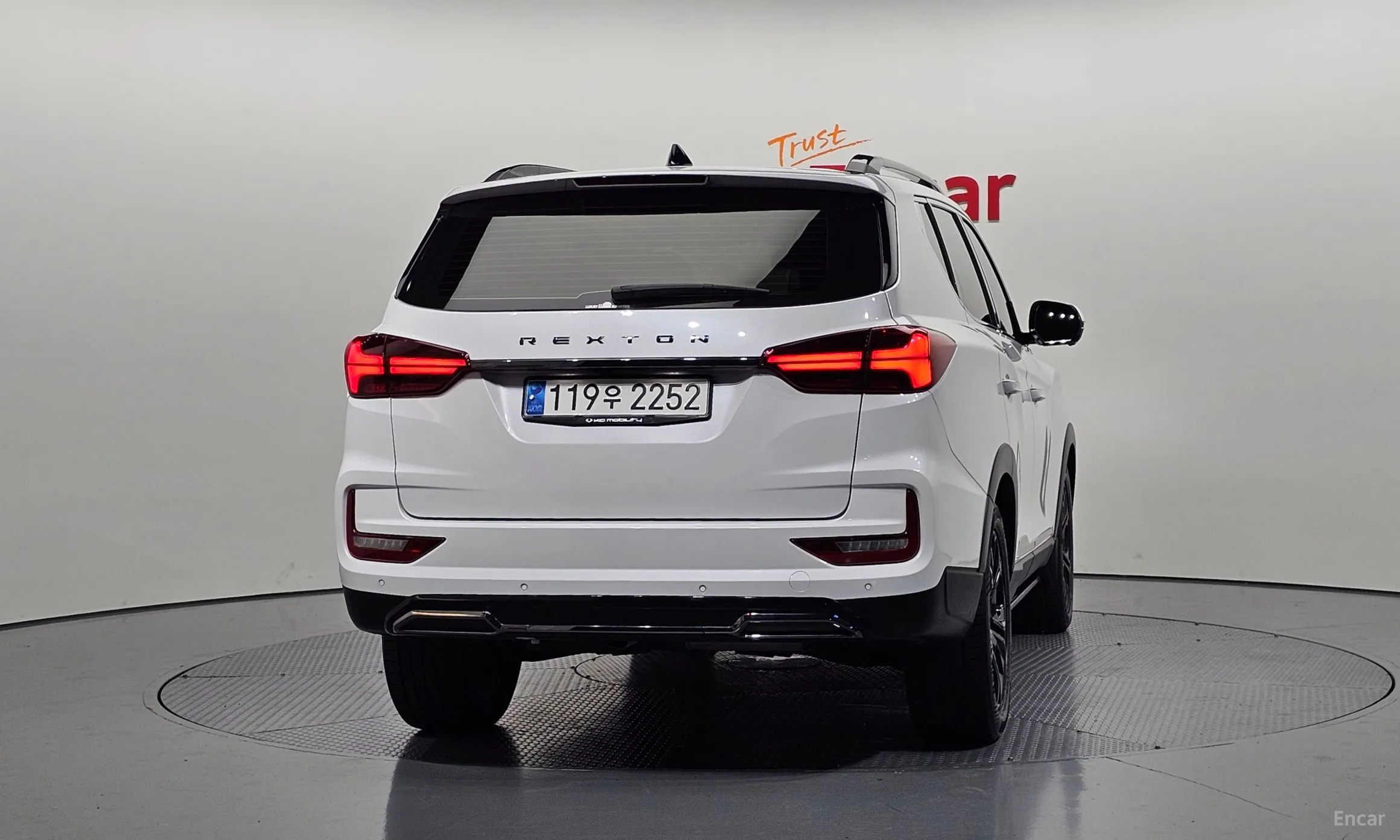 KG Mobility (SsangYong) Rexton превью 4