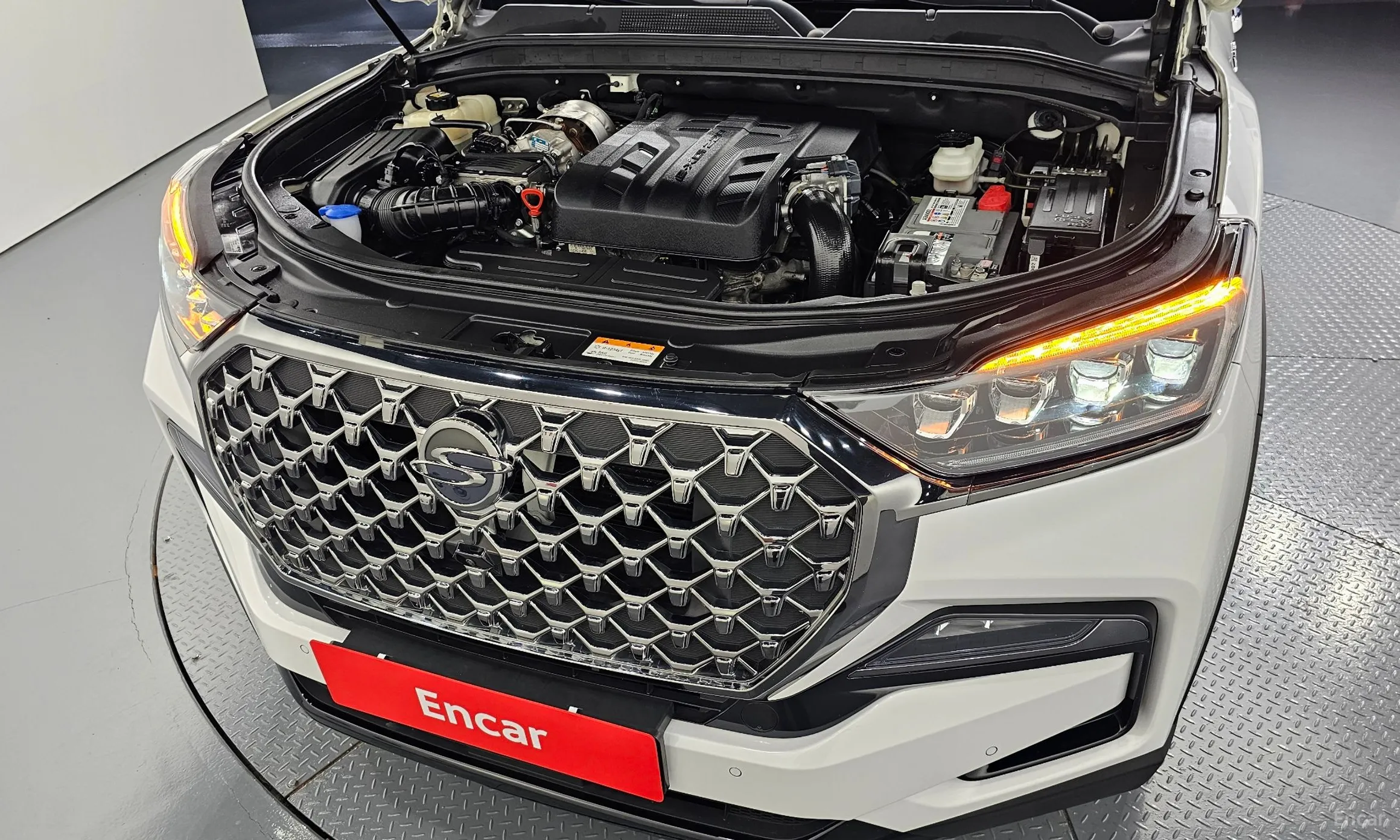 KG Mobility (SsangYong) Rexton превью 6