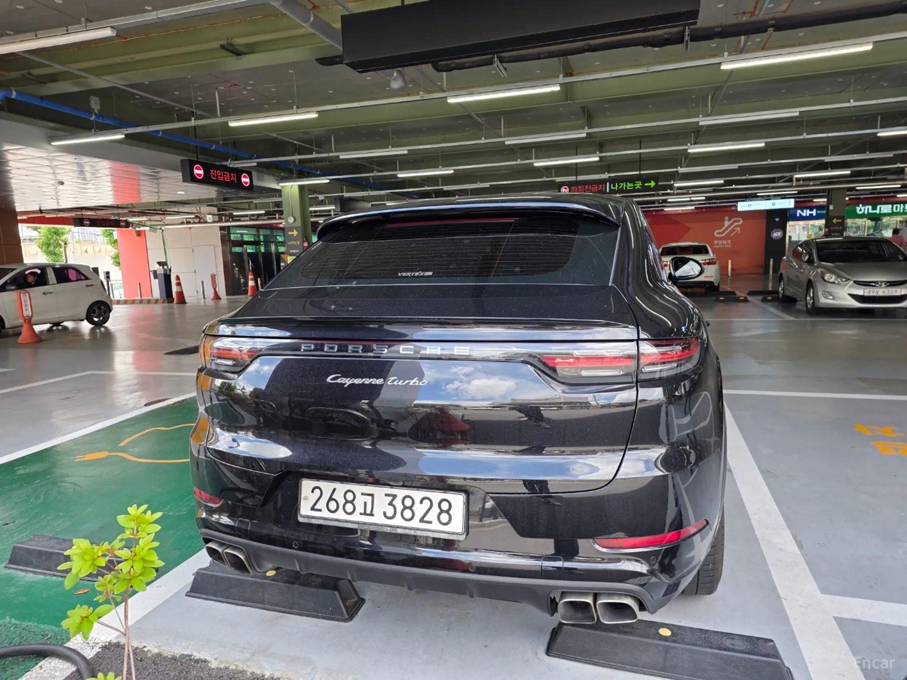 Porsche Cayenne (PO536) превью 4