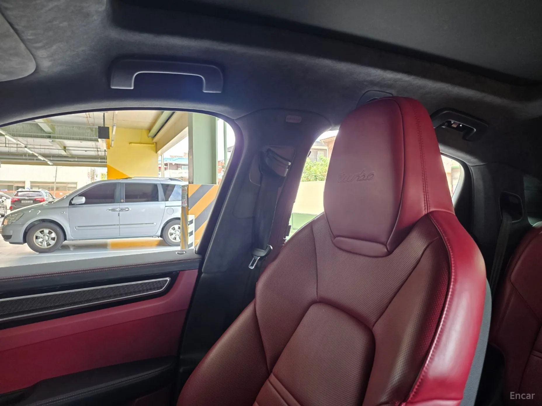 Porsche Cayenne (PO536) превью 5