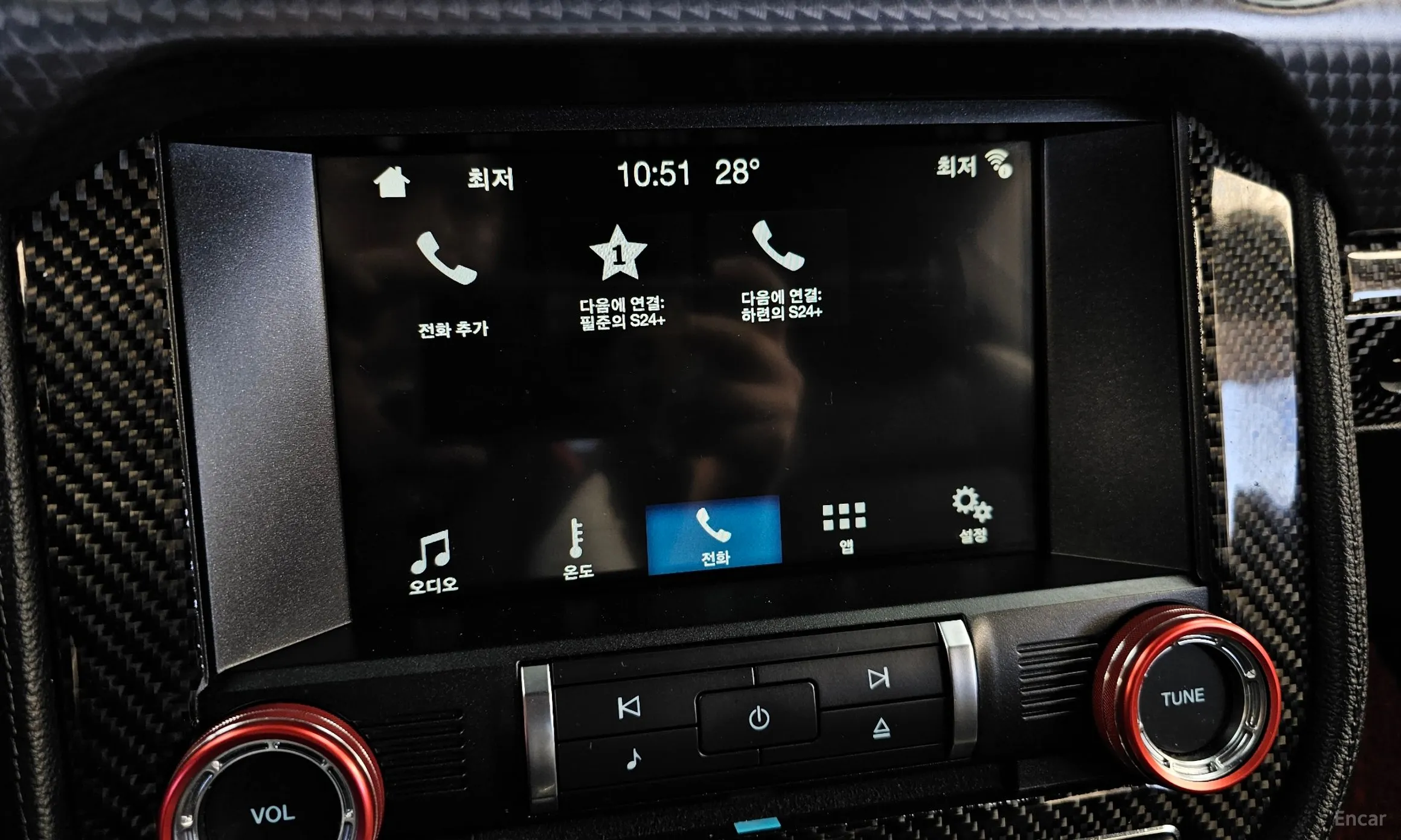 Ford Mustang превью 17