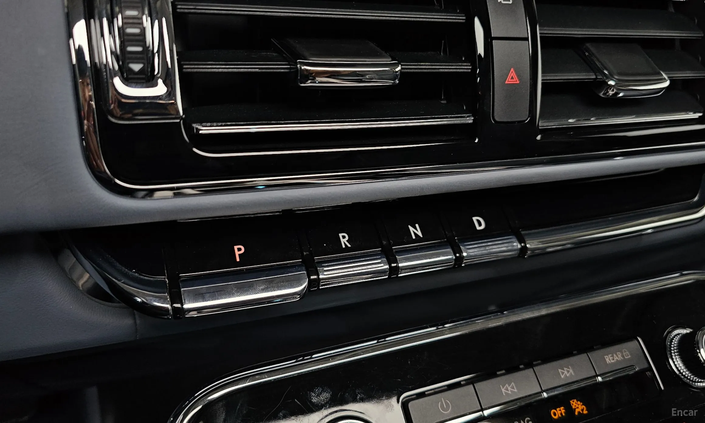 Lincoln Navigator 4th generation превью 9