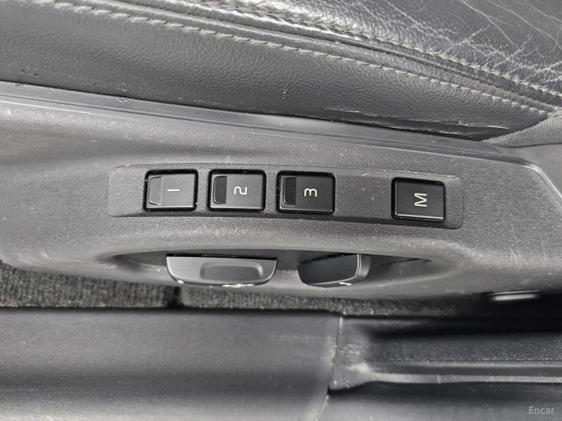 Volvo S60 превью 17