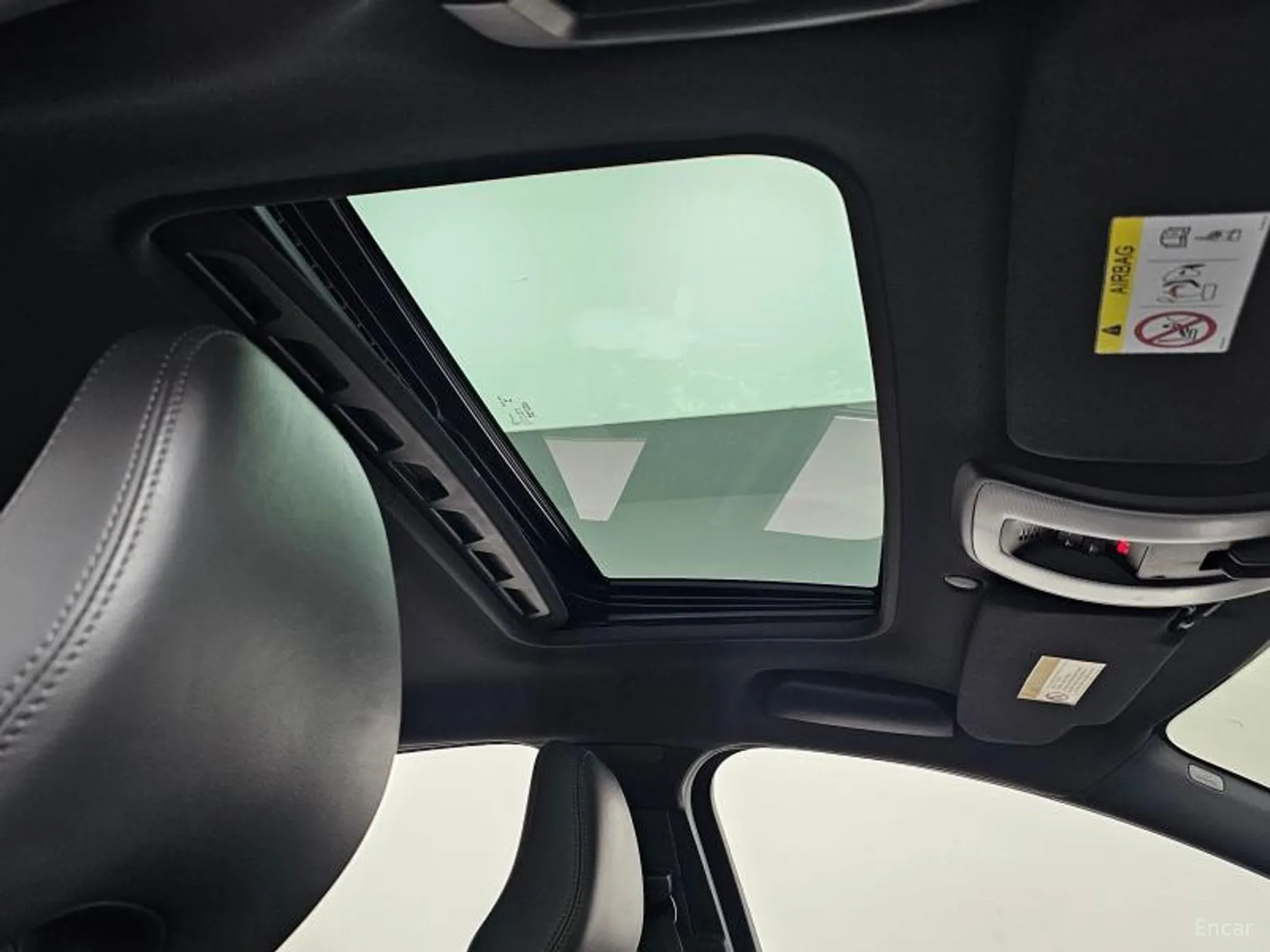 Volvo S60 превью 18
