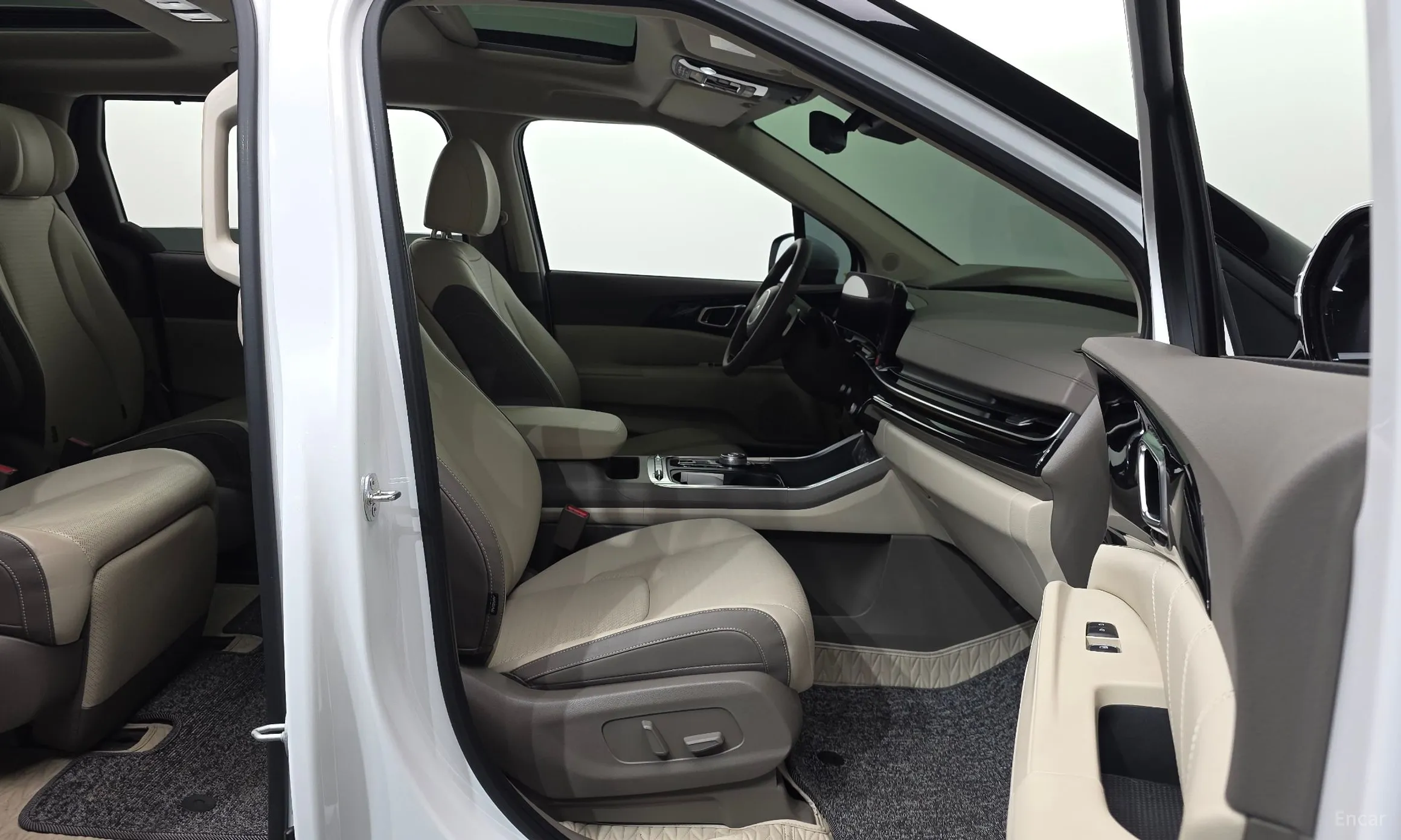 Kia Carnival 4th Generation превью 11